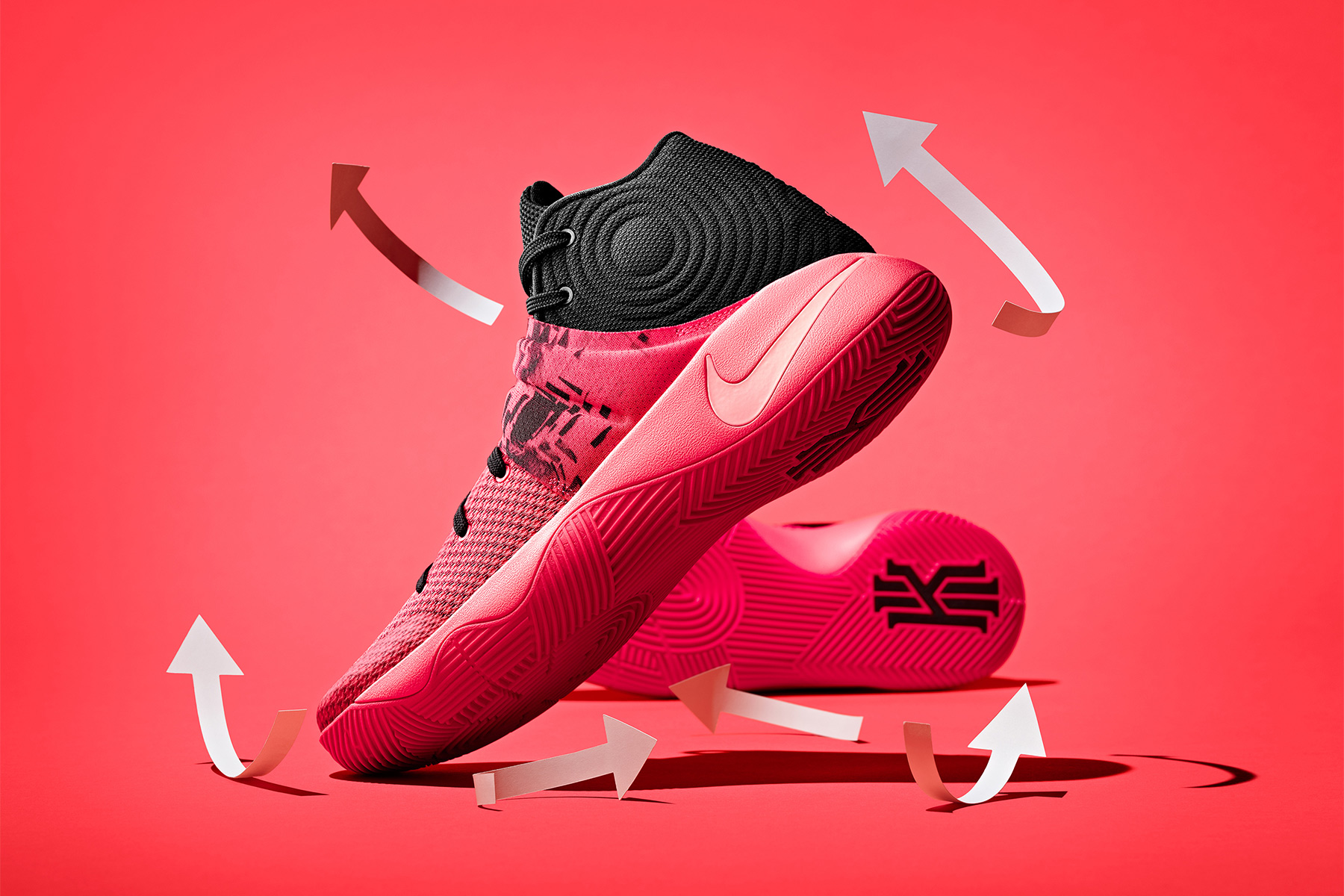 NikeKyrie_Product_MrCuriosity_David Emmite 